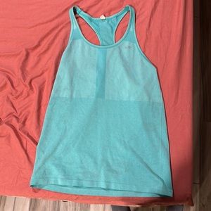 Workout tank